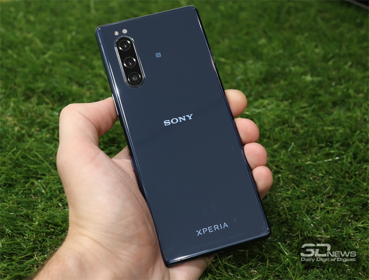 Xperia 5 станет последним флагманским 4G смартфоном Sony