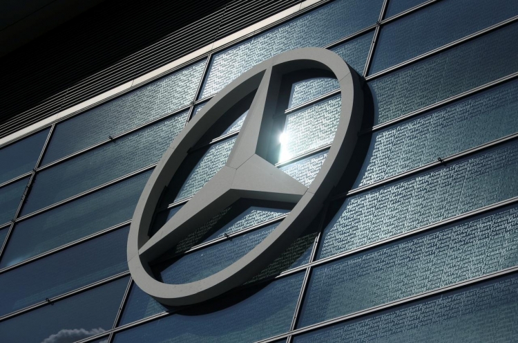 Mercedes Benz и Geely учредили СП с уставным фондом $780 млн для производства электромобилей Smart