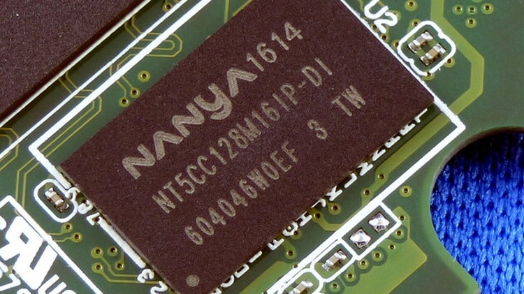 Nanya до конца года выпустит микросхемы оперативной памяти 10 нм класса