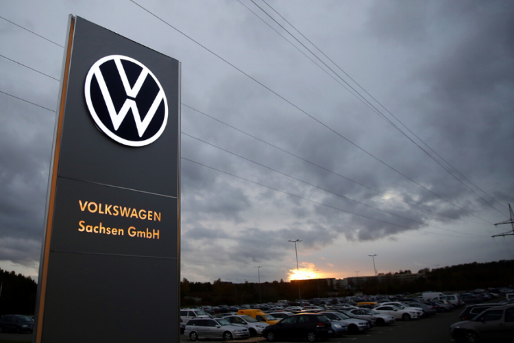 Volkswagen прекращает разработку автомобилей на газомоторном топливе, чтобы полностью переключиться на электромобили
