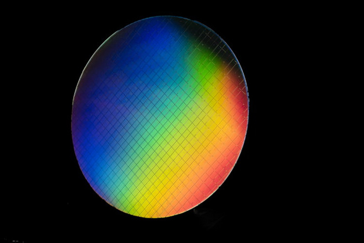 Intel и QuTech создали квантовый компьютер, работающий при температурах выше одного кельвина